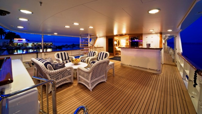 INEVITABLE - Aft Deck